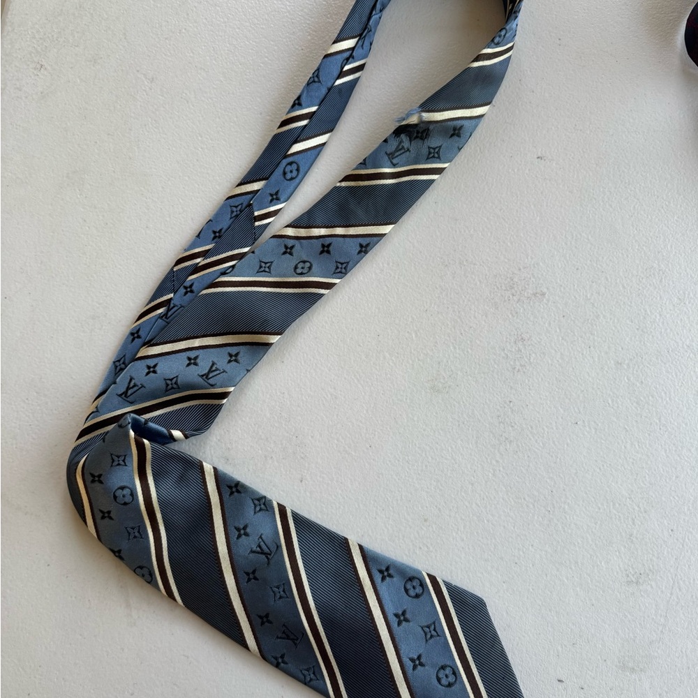 Louis Vuitton Blue Tie